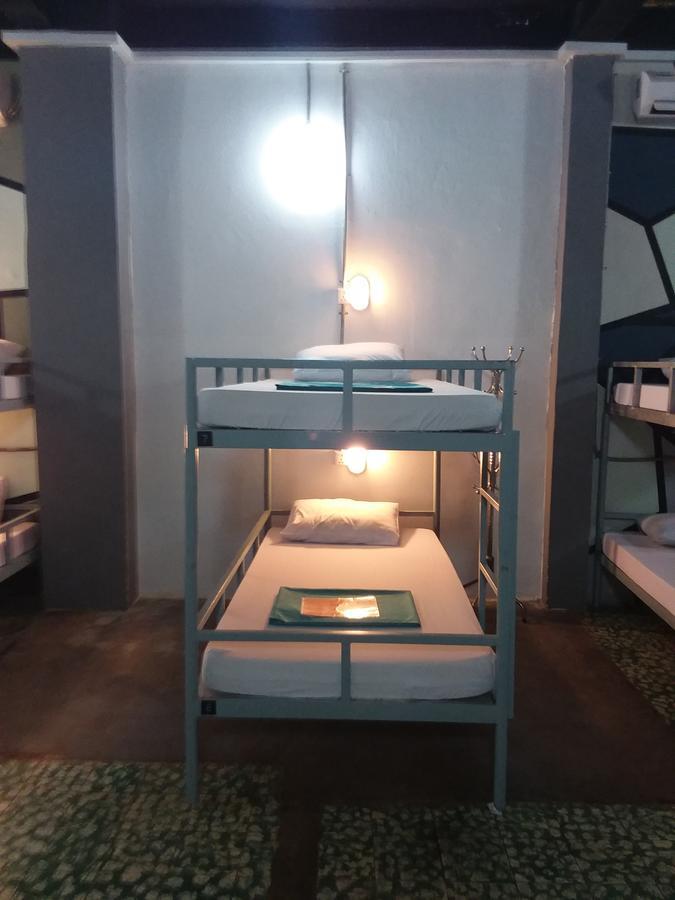 The Living Quarters Hostel 543 暹粒 外观 照片